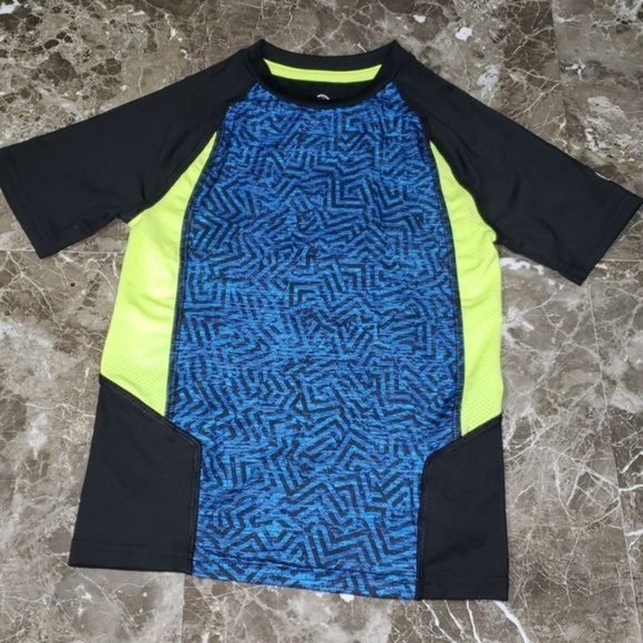 Champion 🎯 Boy's Size 4/5 - Picture 1 of 3